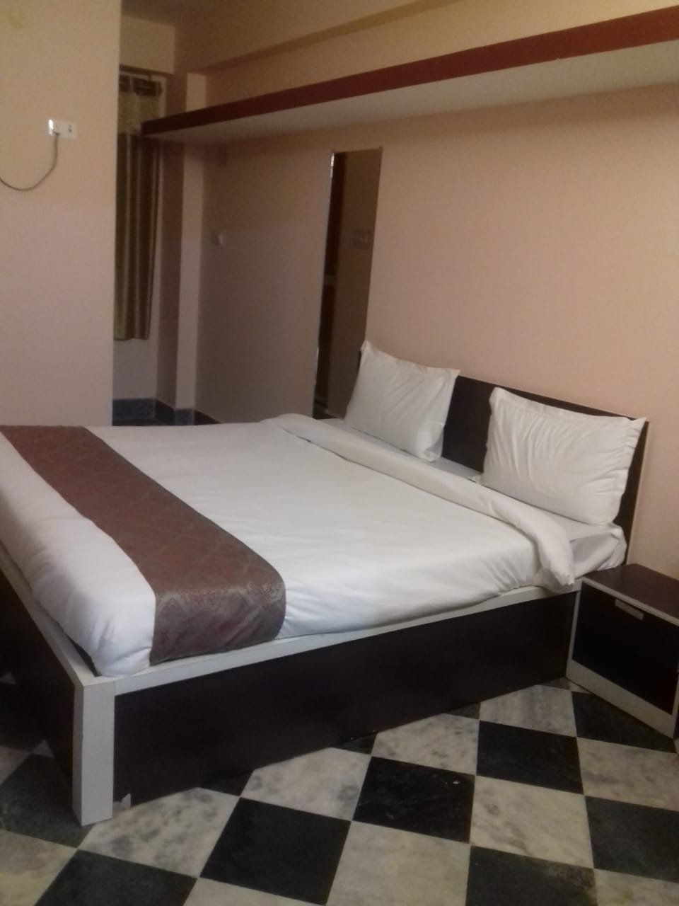 Hotel/Resort for Rent in Vijay Nagar Jagdeopath
